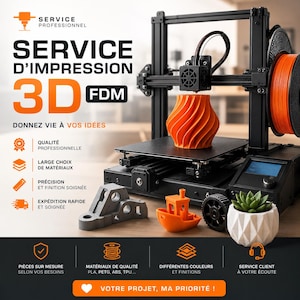 Könnte beinhalten: Ein schwarzer FDM-3D-Drucker mit orangefarbener Filamentrolle druckt eine orangefarbene Spiralvase. Auf dem Tisch liegen ein graues mechanisches Teil, ein orangefarbenes Bootsmodell und ein weißer geometrischer Sukkulententopf. Text: SERVICE PROFESSIONNEL, SERVICE D'IMPRESSION 3D FDM, DONNEZ VIE À VOS IDÉES.