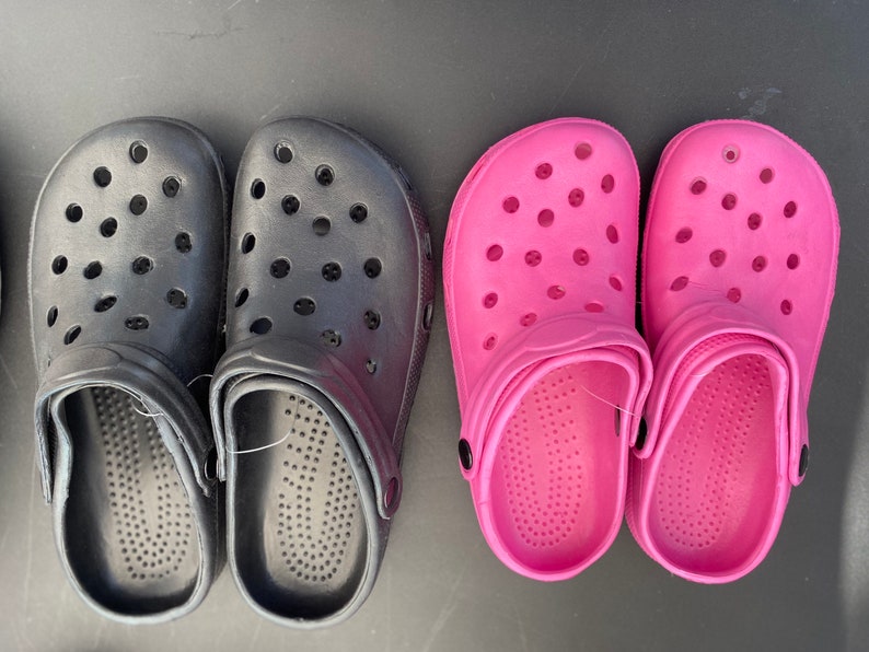 cheap place to buy crocs