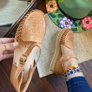 huaraches white womens