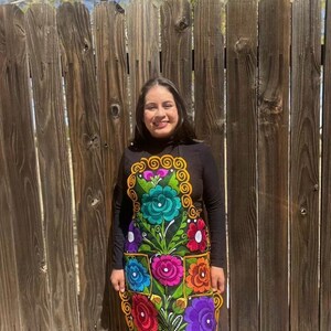 Mexican Embroidered Apron: Floral Fiesta Kitchen Decor model 4