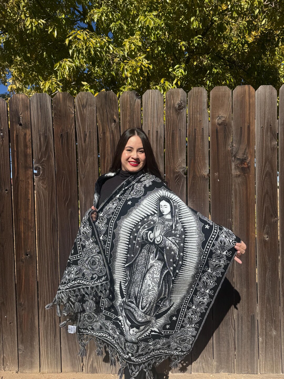 Mexican Shawl 85% Articela, 15% Polyester Black 600229 main image 0