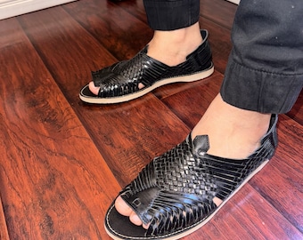 Handmade Leather Huaraches for Men: Traditional Woven Sandals