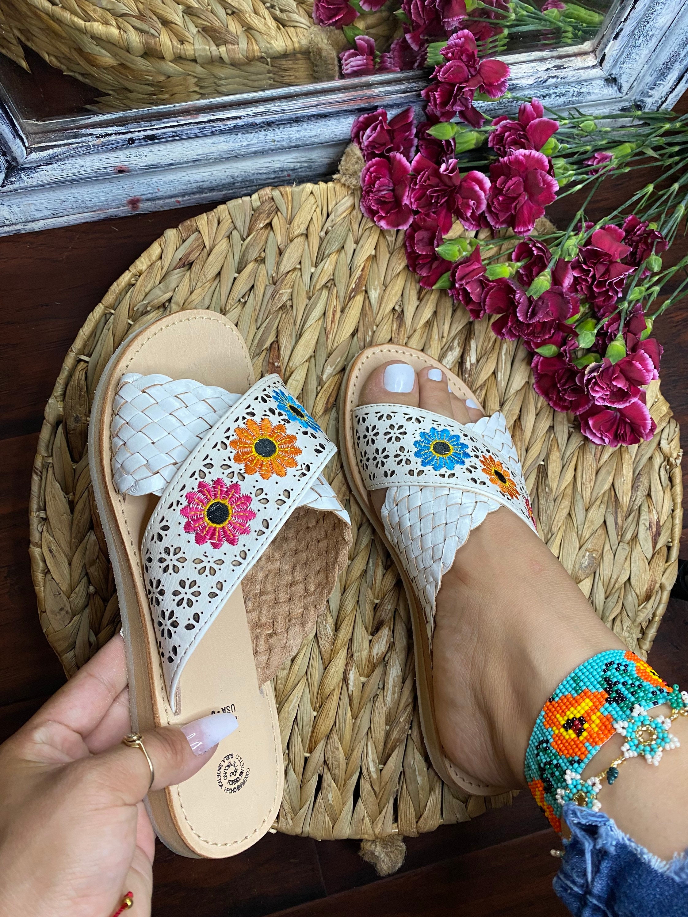 Sandalias mexicanas cuero. multicolores con - Etsy España