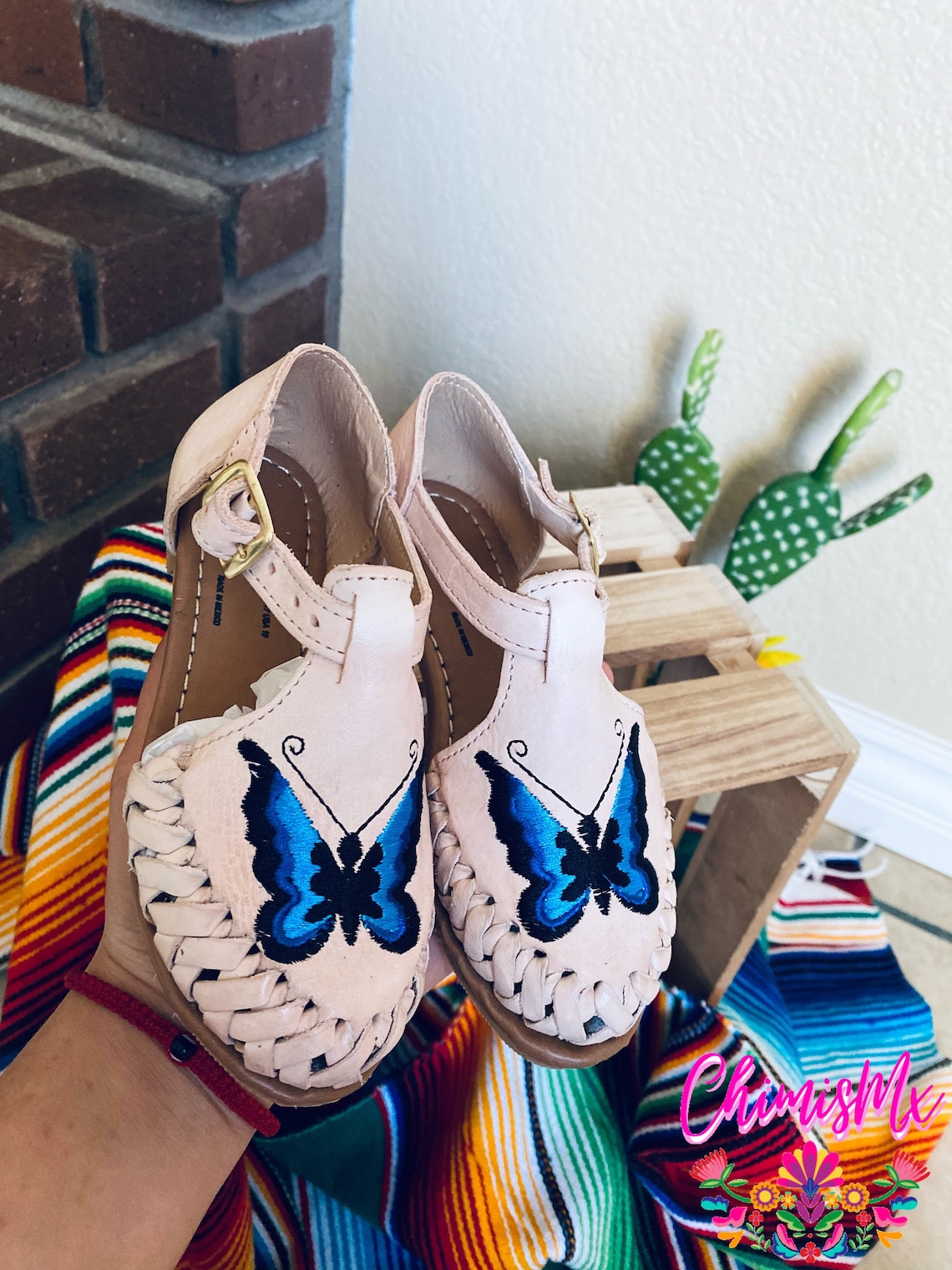 Girls butterfly huaraches. Girls cute sandals. Toddler shoes. Etsy