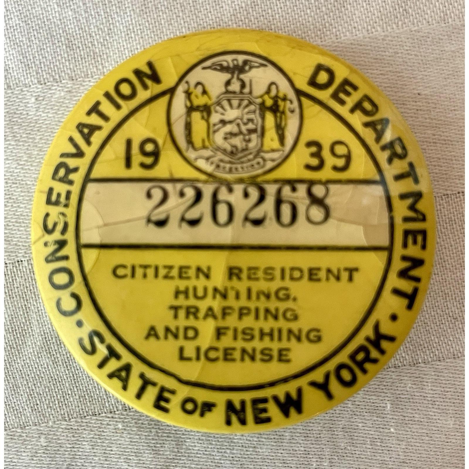 1950 Pennsylvania Resident Citizens Fishing License Pinback