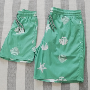 Bijpassende zwembroek voor vader en zoon - zwemkleding voor heren - zwemshorts - jongenszwemkleding - strandkleding - vakantie - zomer - strand - vakantie.