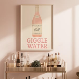 Giggle Water デジタルプリント - ロゼワインボトルのウォールアート、遊び心のあるキッチンやバーの装飾、A1 A2 A3 A4 サイズ、印刷可能なアルコール引用ポスター
