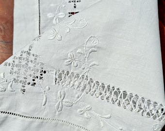 Vintage Irish handmade white linen fine needle lace and shamrock, clover embroidered tablecloth