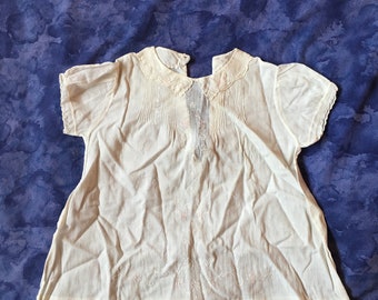 vintage années 1960 Robe pour nourrissons/bébé avec col brodé Détail, blanc