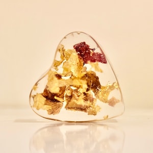 Real Pressed Flower Resin Heart Keepsake with Gold Leaf - Personalized Flower Option