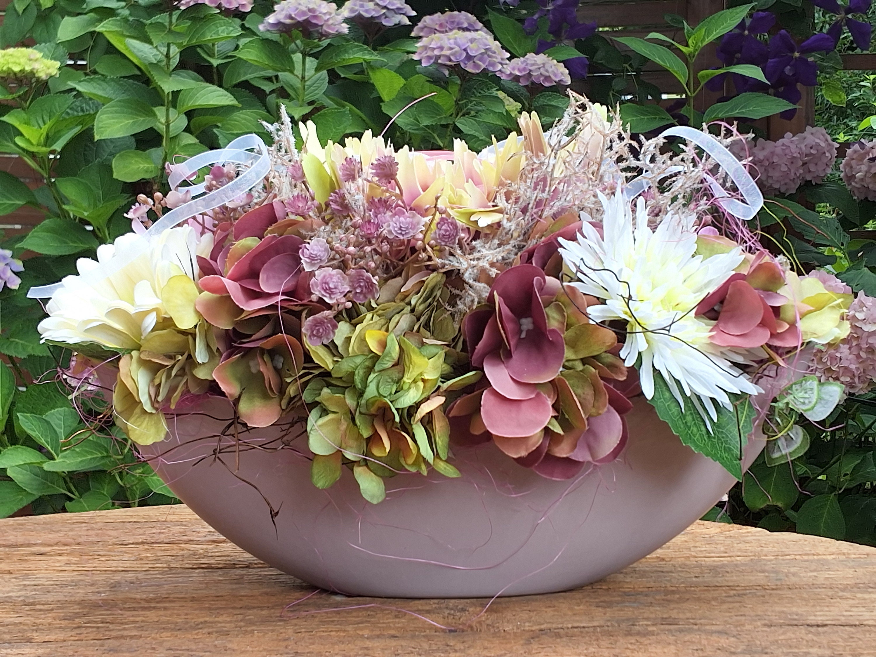 Grabschale-Grabgesteck-Blumenschale-Dahlien-Hortensien-Grabschmuck-Grabdeko-Grabschmuck Kind-Beerdigung-Trauerfloristik-Gedenktag-Gesteck