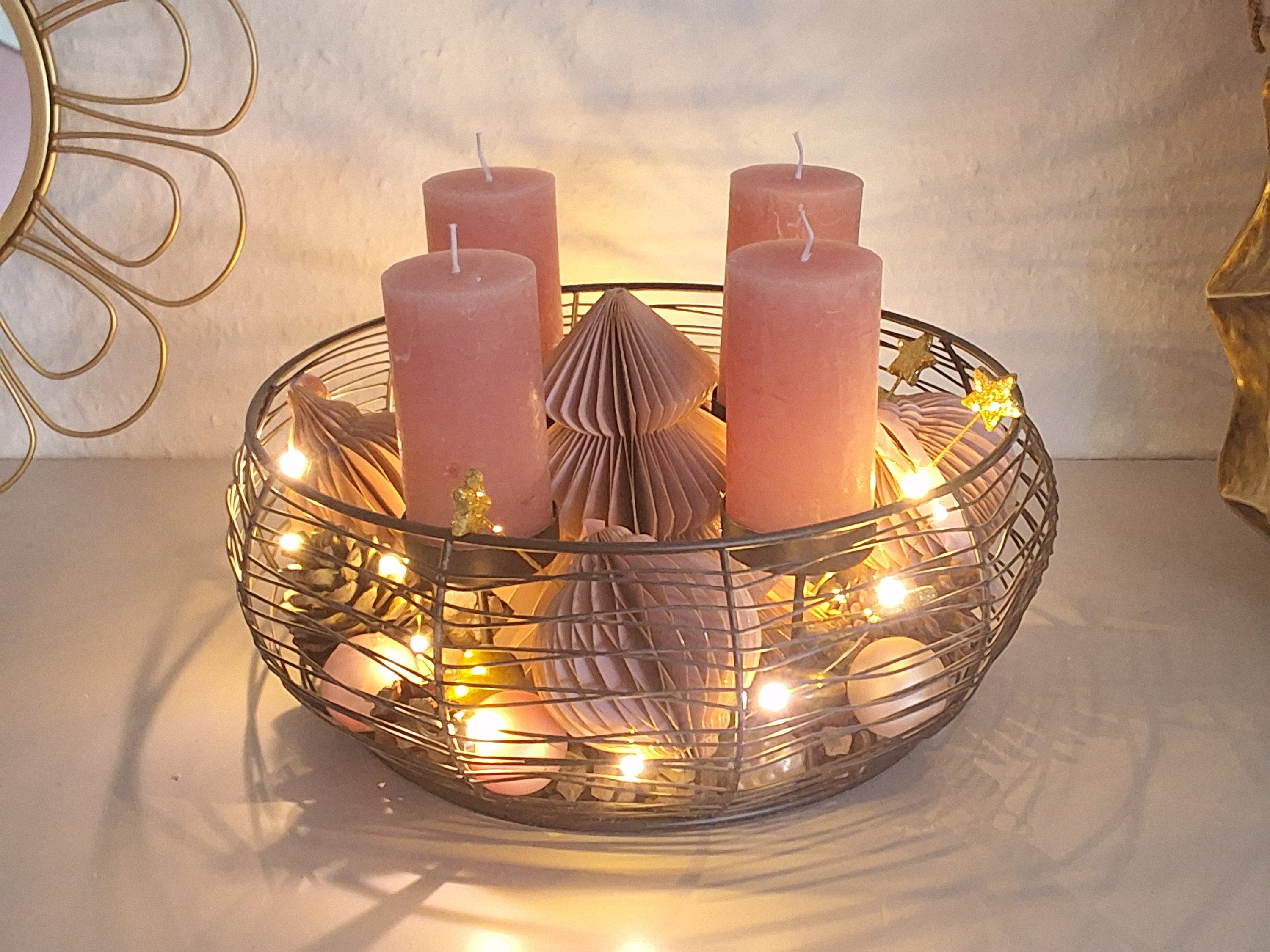 Adventskranz modern- Metallkranz-Adventskorb-Adventsdeko-Deko Advent-Ornament Kugel-Weihnachtsdeko-Tischkranz-Weihnachtskranz-Led-Haltbar