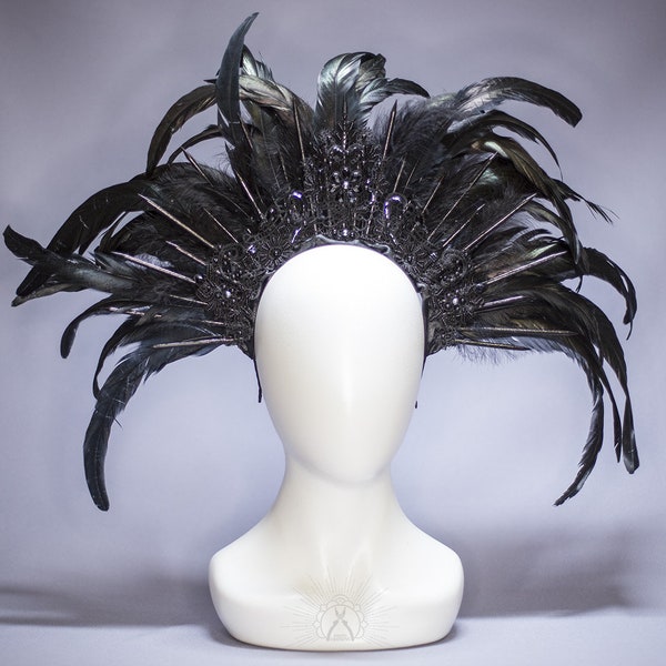 Black Feather Headdress, Raven Feather Headdress, Black Crown, Gothic, Evil queen, Halloween, vintage, bohemian, party, pagan, fetish