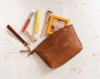 Custom Leather Makeup Bag with Monogram, Personalized Cosmetic Brush Holder, Minimalist Travel Pouch for Women, 40th Birthday Gift for Her