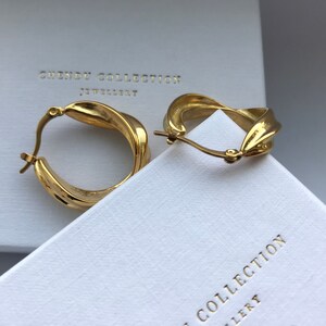 Irregular shaped hoops | 18k Gold Hoop Earrings | Vintage Style Gold Hoop Earring |