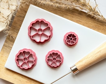 Flower Polymer Clay Cutter, Simple Scalloped Petal Daisy Style Floral Tool, UK Made