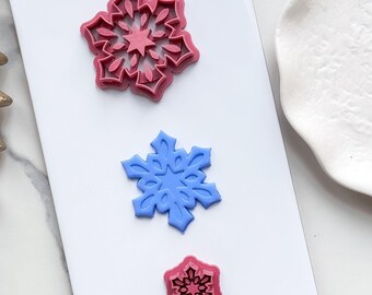 Embossed Snowflake Clay Cutter: Winter Jewellery & Fondant Tool, 2 - 4.5 cm
