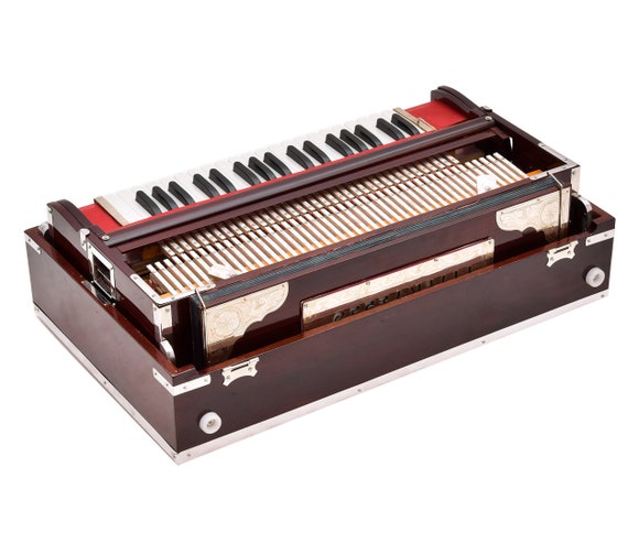 Geetanjali Harmonium 9 Scale Change Coupler Folding. Geetanjali
