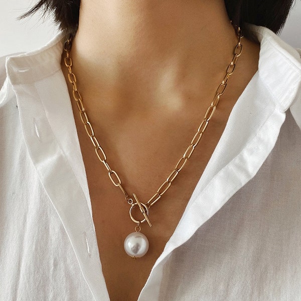 Baroque Pearl Drop Chunky Necklace - Thick Gold Cuban Chain Pearl Charm Choker - Curb Layering Necklace - Baroque Pearl Necklace - Pendant