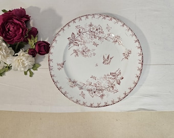 Fuente redonda antigua de loza, modelo "Hawthorn", de la fábrica francesa de Saint Amand.