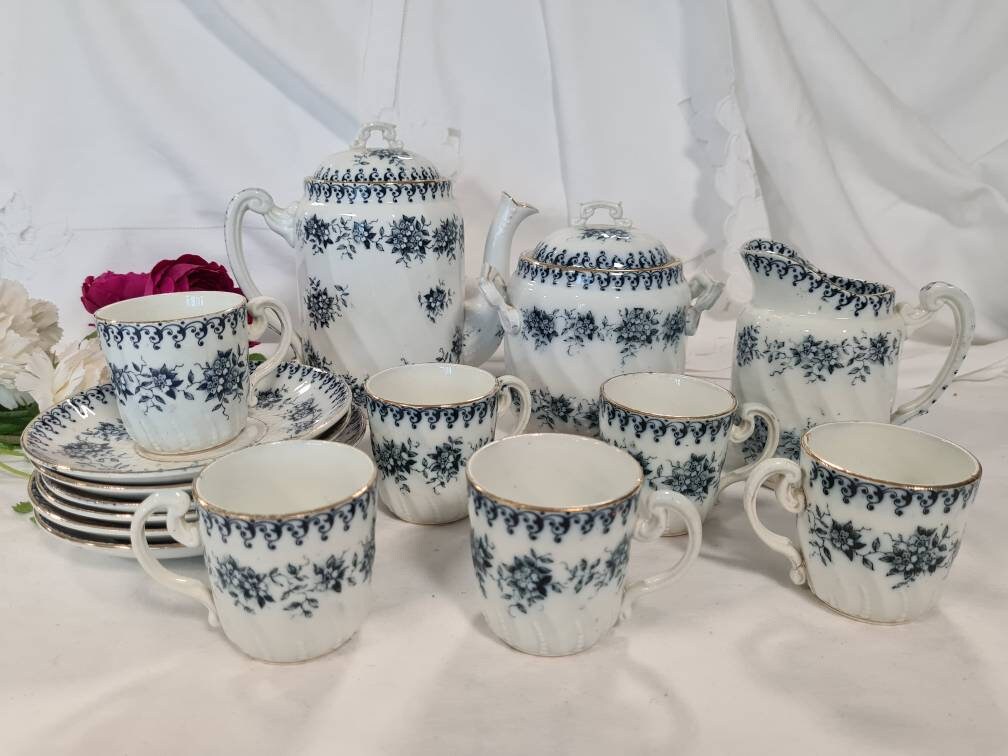 Service à Café Terre de Fer Modèle Jeannette La Manufacture Française Saint Amand