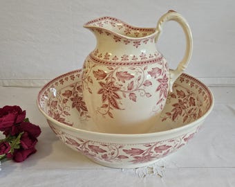 &quot;Burgos&quot; ironstone toiletry set from the French manufacturer Sarreguemines