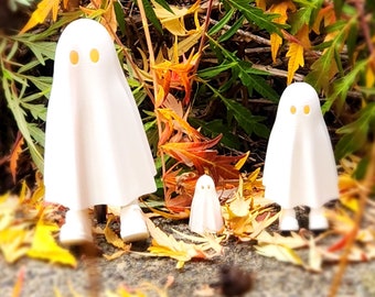 3D Printed Ghost Decoration as seen on Tiktok with Hidden Feet / Halloween Ghost Decor / Trick or Treat Ghost / 3 Sizes Available