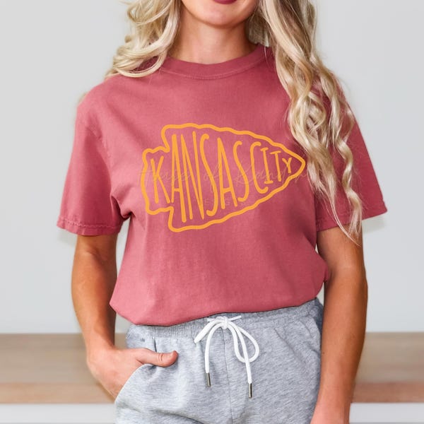 KC Arrowhead Tee // Football Shirt // Football Mom // Chiefs Shirt // Chiefs Sweatshirt // Kansas City