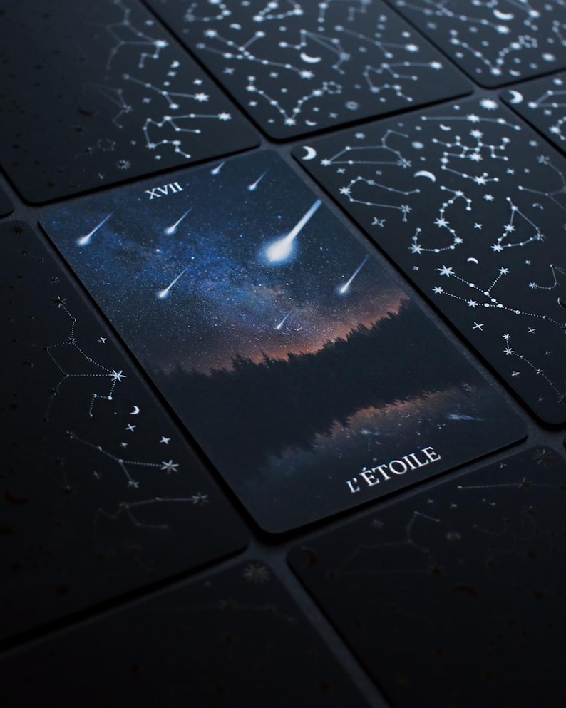 Lux Ex Umbra Tarot image 4