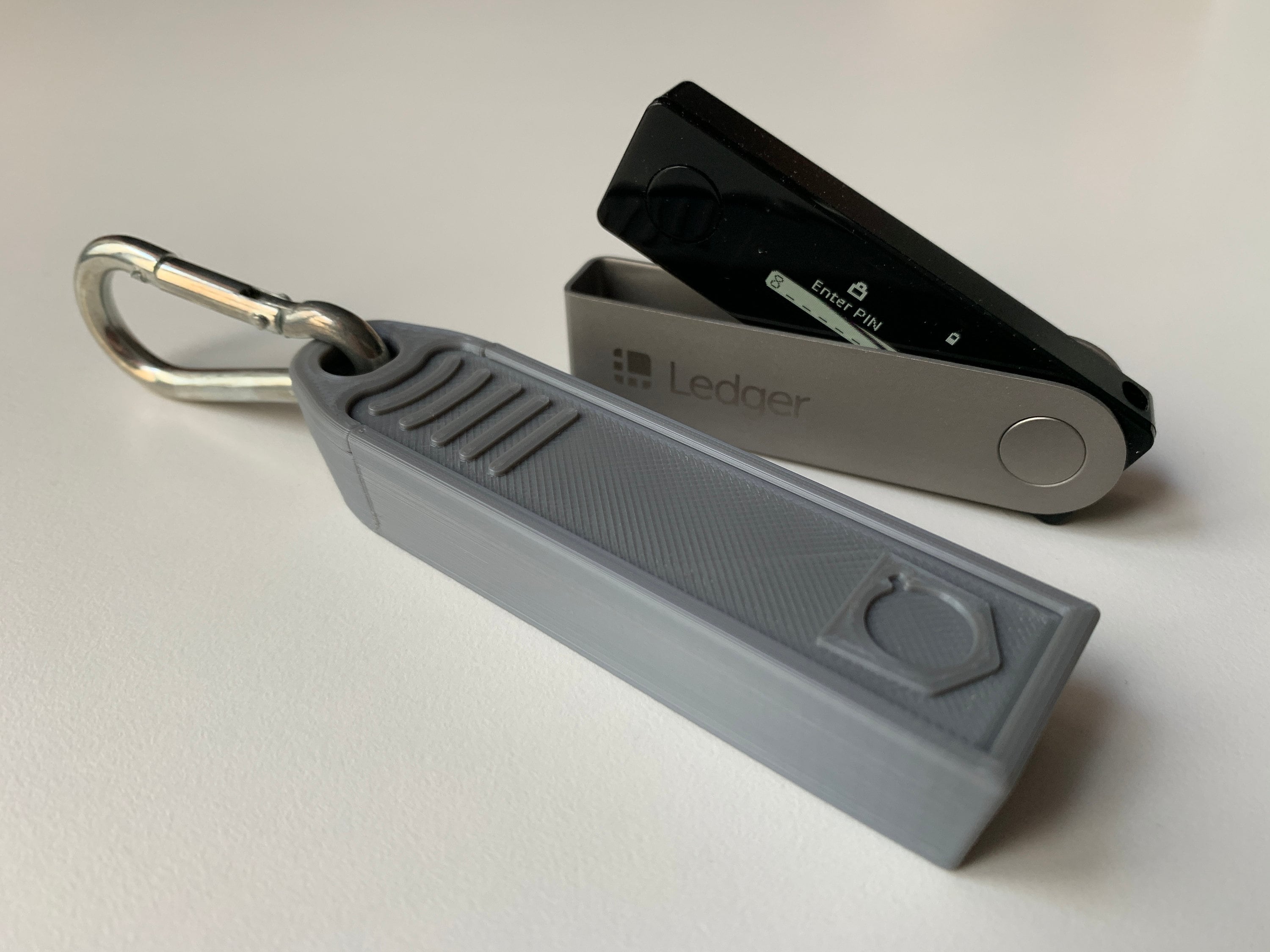 Ledger Nano X Hardware Wallet Black/Silver au meilleur prix sur