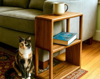 Minimalistischer Beistelltisch aus schwarzem Nussbaum – handgefertigter Mid-Century Modern Couchtisch