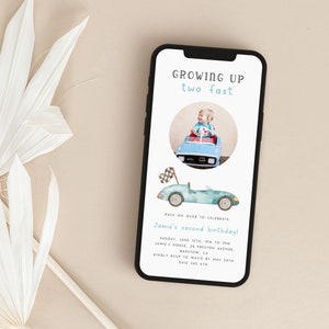 Zwei schnelle Einladung zum 2.Geburtstag mit Foto Vorlage Vintage Rennauto Zweiter Geburtstag Digitale Einladung
