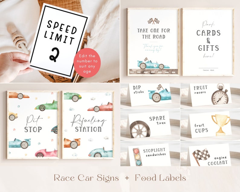 Może przedstawiać: Zestaw do druku znak&oacute;w i etykiet na jedzenie w temacie wyścig&oacute;w samochodowych. Znaki zawierają akwarelowe ilustracje samochod&oacute;w wyścigowych i tekst "Pit Stop", "Stacja tankowania", "Ograniczenie prędkości 2", "Weź jeden na drogę" i "Zaparkuj karty i prezenty tutaj!" Etykiety na jedzenie zawierają akwarelowe ilustracje samochod&oacute;w wyścigowych i tekst "Dip Sticks", "Owocowi wyścigowcy", "Zapasowe opony", "Owocowe kubki", "Kanapki ze światłami drogowymi" i "Płyn chłodzący do silnika".