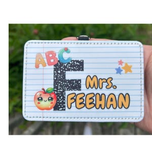 Porte-badge d'identification personnalisé pour enseignant, accessoire de longe tendance pour éducateur, cadeau pour enseignant, porte-carte d'identité horizontal