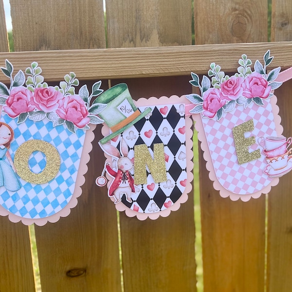 Alice in Wonderland First Birthday/ Highchair Banne/, Onderland Tea Party, Fabric Highchair Garland, Girl 1st Birthday, 1st Birthday Ideas