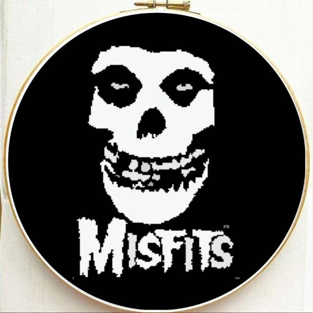 thumbnail image 2 of Misfits Skull Logo T-Shirt – Men's Black Cotton Graphic Tee (Licensed) 2 of 5