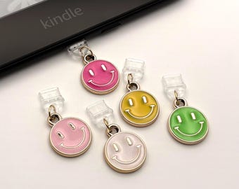 Accesorio para Kindle con cara sonriente: conector USB-C micro USB antipolvo con respaldo dorado
