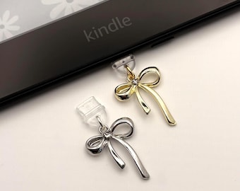 Accesorio USB-C con lazo dorado y plateado: tapón antipolvo para lector electrónico Kindle