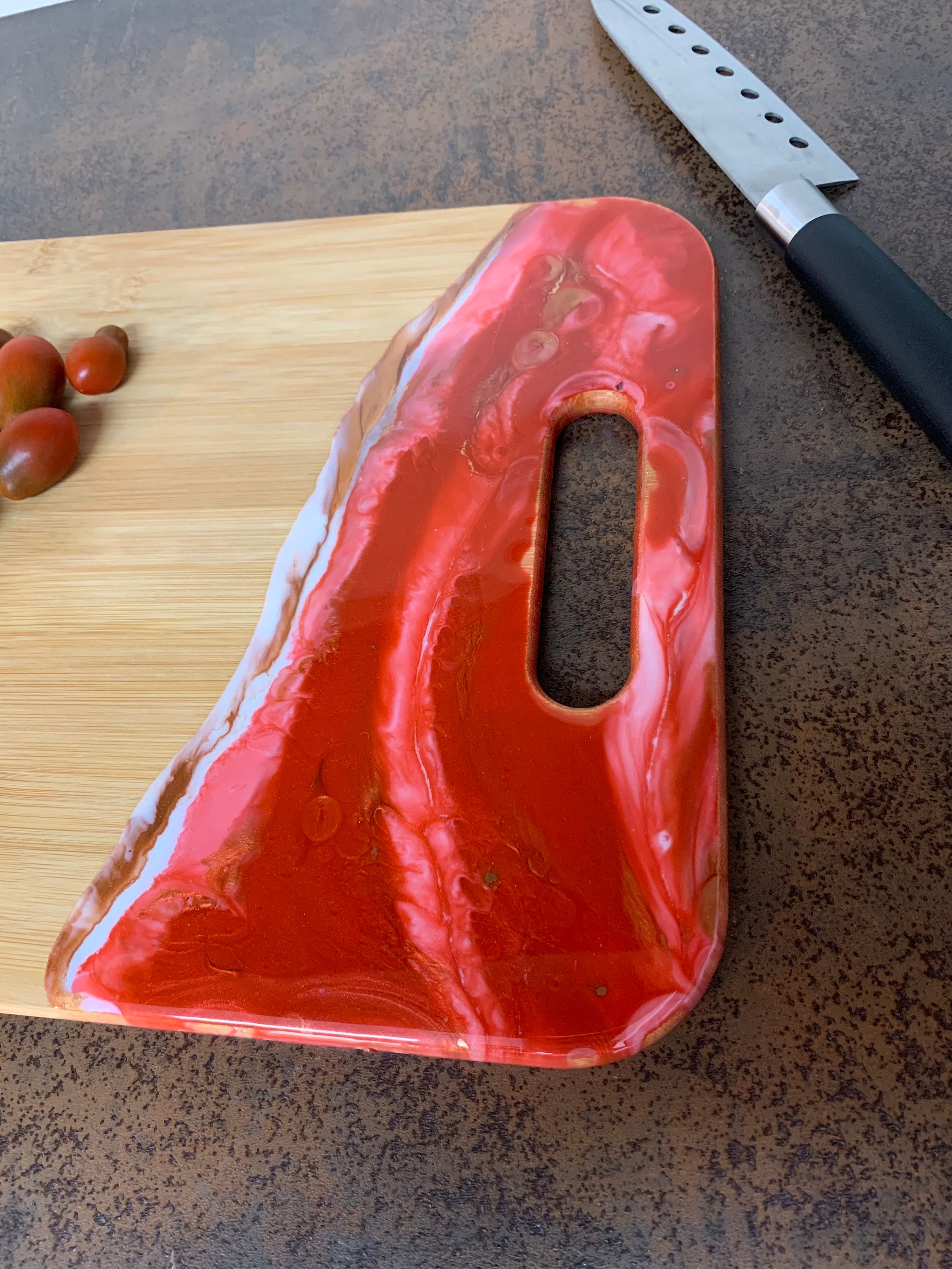 Cutting board in resin and wood Etsy