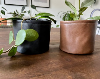 Brown (faux) Leather - Indoor plant fabric plant pot cover