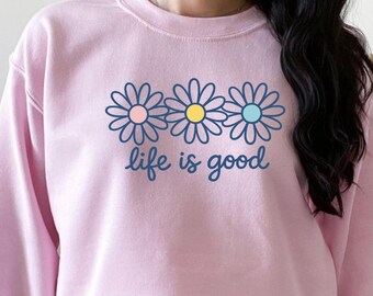 Spring Daisy Shirt, Life is Good Tee, Floral Boho Graphic Tee, Vintage Wildflower Shirt, Pastel Daisy Shirt, Gift for Mom Women Boho Tee