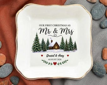 Personalized First Christmas Ring Dish, Mr And Mrs Wedding Keepsake, Custom Couple Names And Date Jewelry Tray, Newlywed Holiday Gift