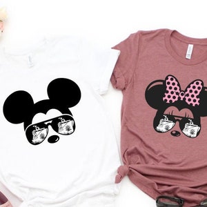 Disney Cruise Gafas de sol Camisa Minnie y Mickey, Let's Cruise 2022 Disney Fantasy Shirt, Camisa Disney Cruise a juego, Camiseta de pareja de Disney,