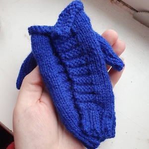 Hand knitted autumn winter coat/cardigan for Monster high and Ever after high dolls