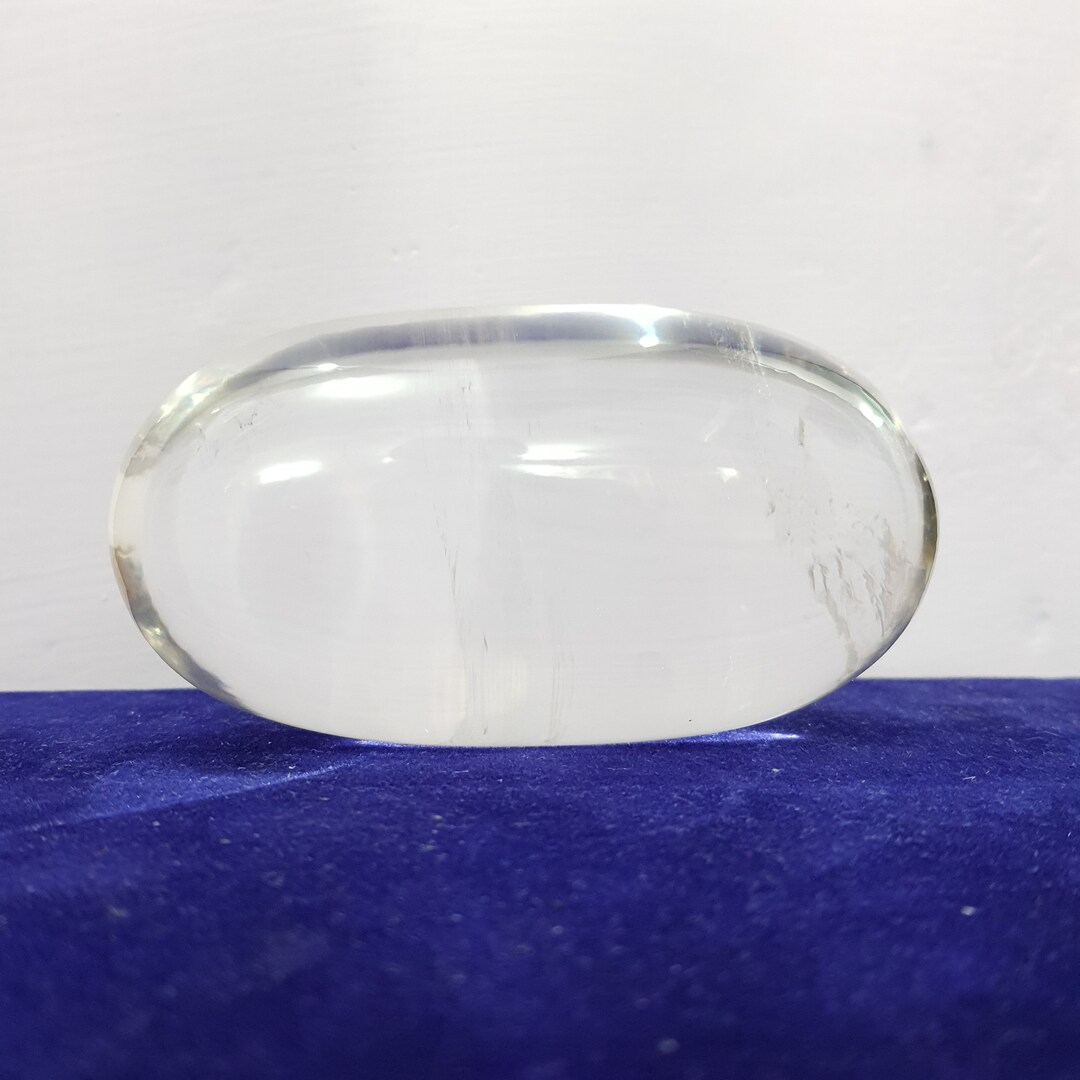 Vrindavan Bazaar 100% Pure Crystal Maha Shiv Lingam/Sphatik Maha Shiv Linga/ Crystal Shiva Lingam/Lord Shiva Idol 3cm Vrindavan Bazaar 100% Pure Crystal Maha Shiv Lingam/Sphatik Maha Shiv Linga/ Crystal Shiva Lingam/Lord Shiva Idol 3cm