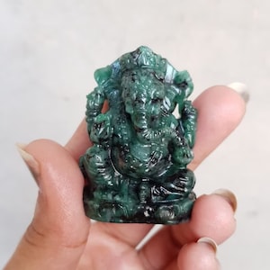 Emerald Ganesha Statue: Handcrafted Gemstone Idol with Certificate