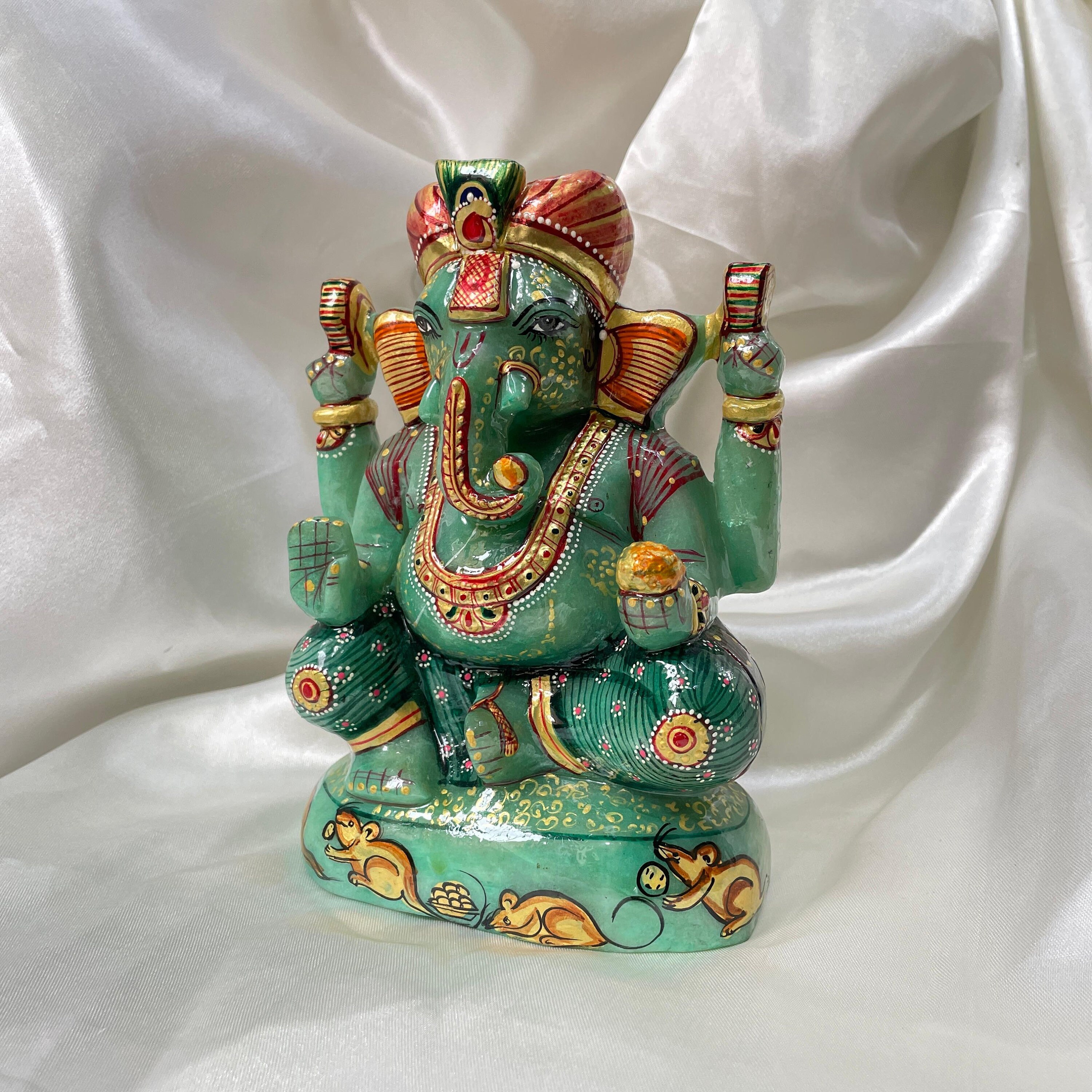 ギフト、ホームデコレーション、プージャルームに最適な7インチの