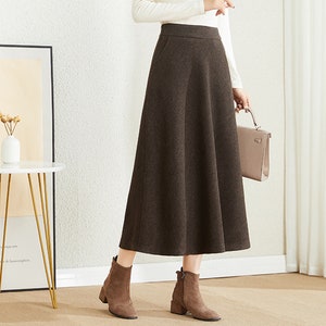 Falda midi, falda de lana, falda de invierno, falda gris oscuro, falda larga, falda vintage, falda de cintura alta, falda acampanada, falda plisada Q0085