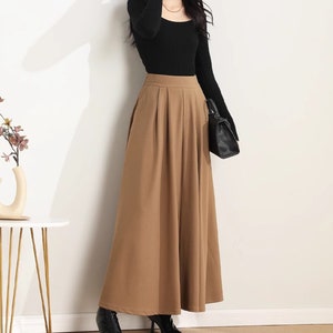 Long Gray High Waist Skirt With Elastic Waistband / Midi