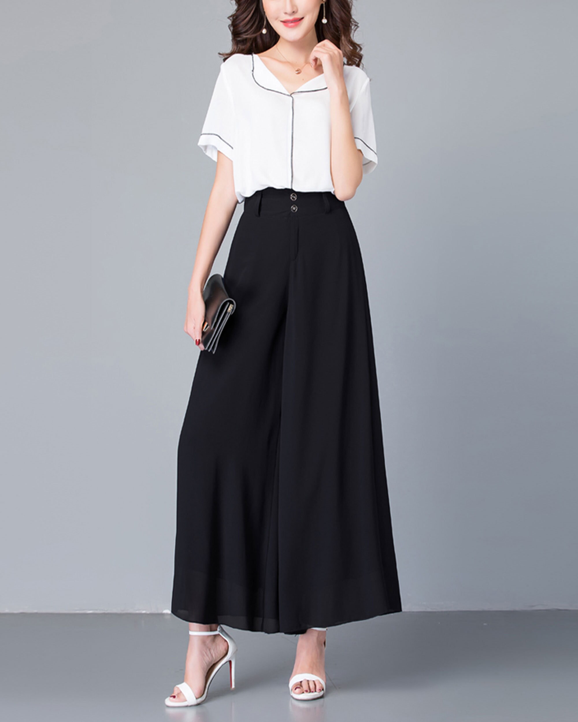 2020 Unique Women's Wide-Leg Pants Stitching Pleated Chiffon Skirt